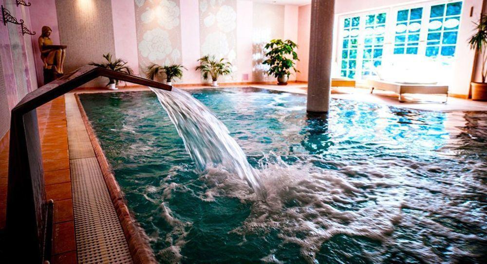 Willa Alexander Resort & Spa - Caloroczny Kryty Basen Mielno (Koszalin) Exterior foto
